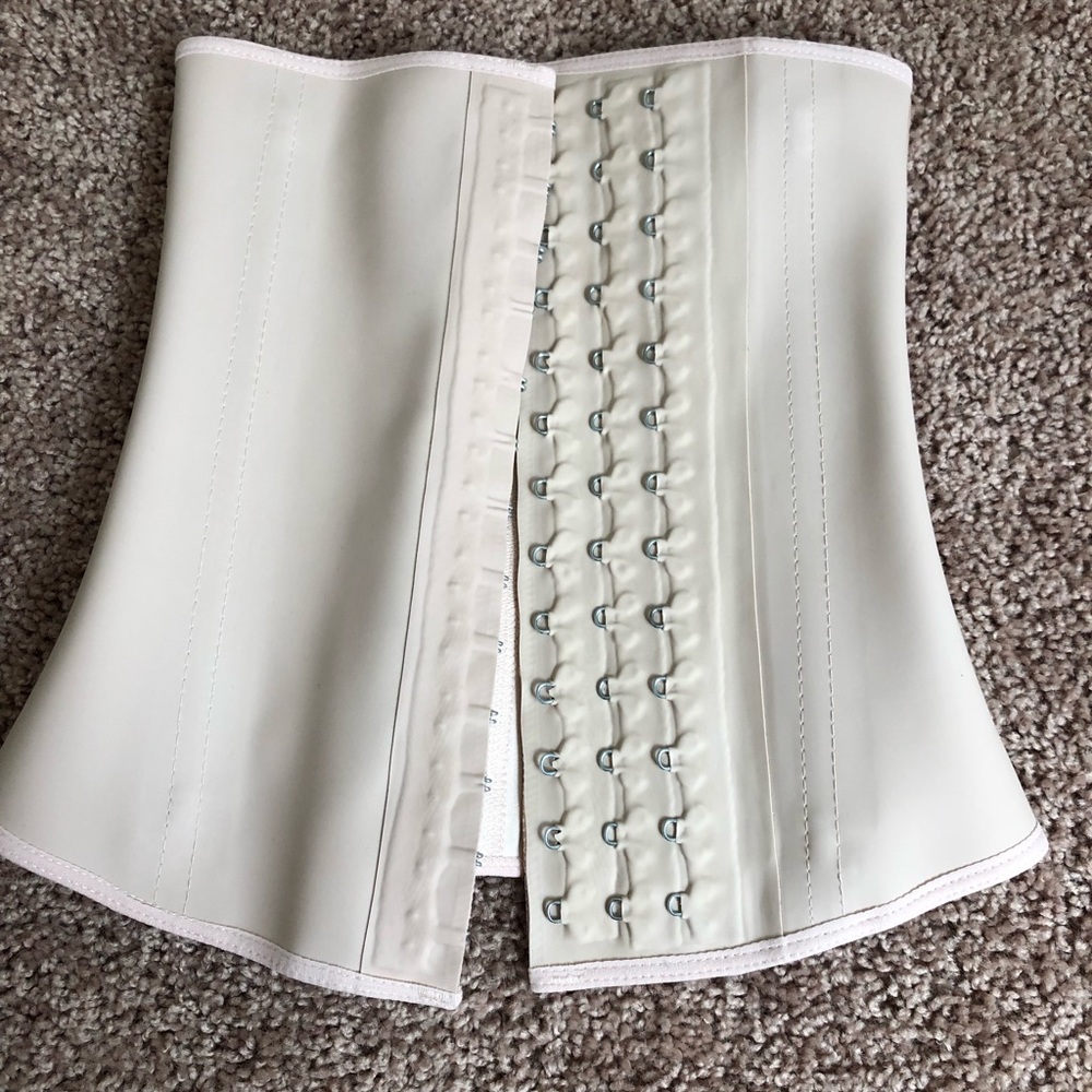 Waist Trainer! New!